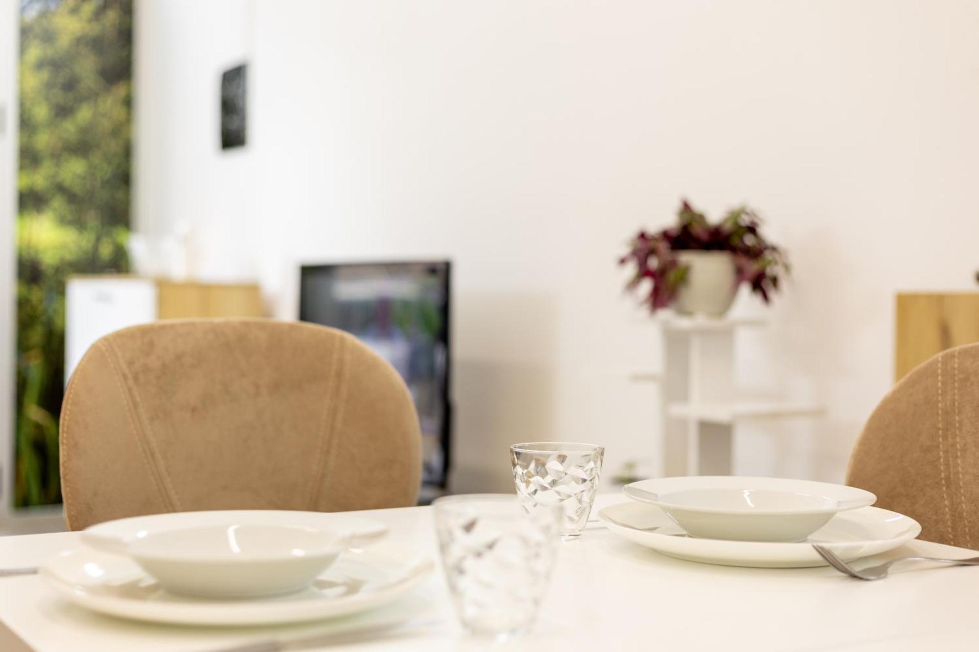 Free Parking Sudio Tirana Apartment Exterior photo